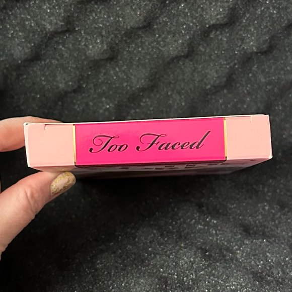 Too Faced Pop The Cork Makeup Set - Picture 7 of 15